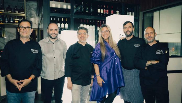foto-principal-9042--javier-lobaton-juan-carlos-lloret-roberto-ruiz-sara-ranghi---rodolfo-garcia-miguel-rosa-astudillo--aa96d188-focus-0-0-896-504