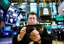 Wall Street cierra en verde y el Dow Jones sube un 1,05 %