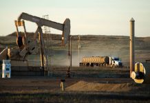 El petróleo de Texas baja un 1,9 % ante un posible aumento de producción de la OPEP+