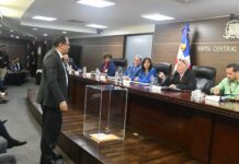 JCE da apertura a sobre B y da a conocer propuesta de oferente para emisión de la nueva cédula