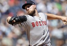 Crochet supera los 200 ponches y Medias Rojas mejoran a 8-1 vs. Yankees