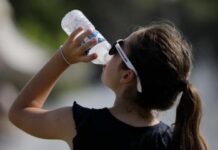 RD bajo alerta de calor extremo