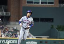 ¡A la calle! Mets sacuden seis bambinazos para acabar con los Bravos