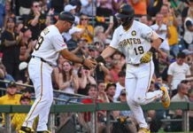 Con trueno de McCutchen, Triolo Piratas aseguran serie contra Rockies
