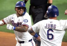 Leiter (7 EL, 10 K) encabeza blanqueada con el apoyo de 3 HR vs. Guardianes