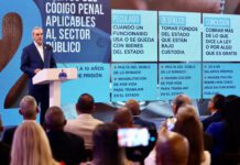 Abinader presenta seis ejes estratégicos en lucha anticorrupción; se habilita portal de denuncias de corrupción en Administración pública