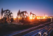 El petróleo de Texas baja un 2 %, hasta los 58,88 dólares el barril