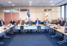 Valdez Albizu y Magín Díaz reciben a representantes del GAFILAT y de la Unidad de Análisis Financiero de RD