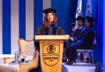 Irene Vallejo exhorta a las universidades a liderar una revolución de la lectura