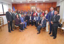 Diputados se reúnen con merengueros y bachateros interesados en proyecto de ley que beneficiará estos ritmos musicales