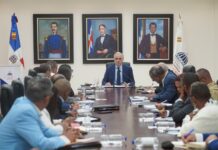 Luis Miguel De Camps socializa con directores regionales políticas de la gestión que apuntan a fortalecer la calidad educativa