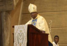 Obispo Castro Marte rechaza sentencia del TC que elimina sanciones a policías y militares homosexuales