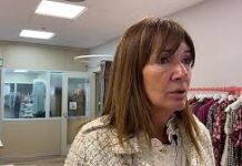 Supervivientes de trata, muchas latinas, sanan sus heridas en un taller de moda en Madrid