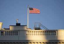 EE.UU. crea 119.000 empleos en septiembre pero tasa de desempleo sube ligeramente al 4,4 %