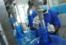 Salud Pública clausura dos plantas envasadoras de agua por presencia de bacterias fecales