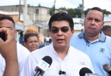 Fellito Suberví supervisa avances en trabajos de saneamiento de cañadas en SDO