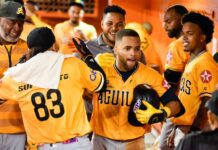 Noche de 10 hits: Águilas ganan 6-4 a los Toros