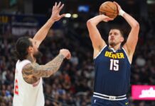 Jokic gana el pulso a Durant y los ‘Mavs’ caen en Utah pese a 42 puntos de Flagg