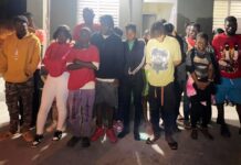 Ejército detiene hombre transportando a 13 indocumentados durante operativo en Santiago Rodríguez