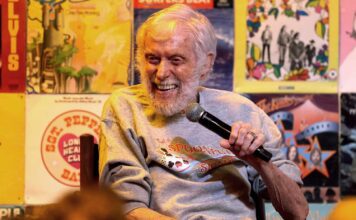 Dick Van Dyke celebra su 100 cumpleaños con la proyección de un documental sobre su vida
