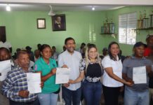 Gobierno realiza pagos a agricultores de Azua afectados por crecidas de aguas de la presa Monte Grande