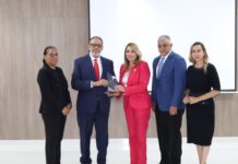 El Gobierno reconoce a la arqueóloga Kathleen Martínez por su destacada labor en Egipto