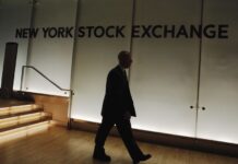 Wall Street cierra en verde impulsado por repunte de fin de año e inteligencia artificial