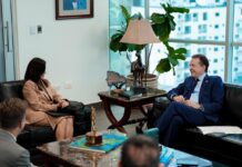 Ministro Ito Bisonó recibe a la embajadora de EE. UU., Leah Campos