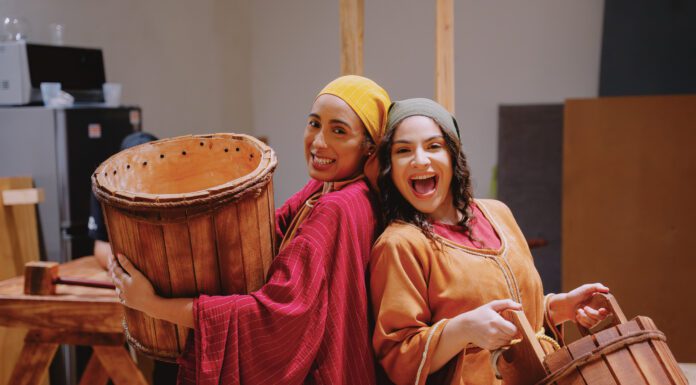 Obra “Enviados” presenta el nacimiento de Jesús desde la perspectiva de los ángeles