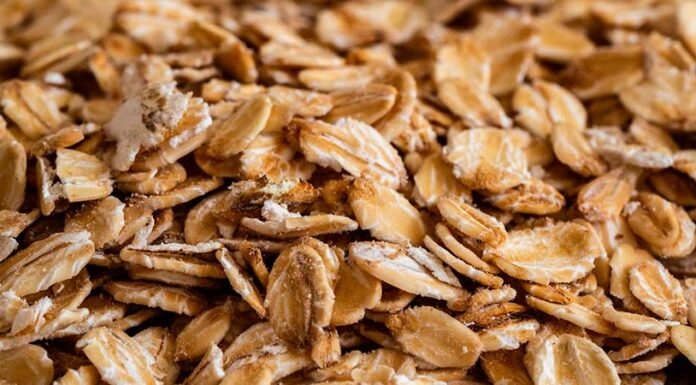 Alternativas al pan en el desayuno: la avena gana protagonismo como opción nutritiva