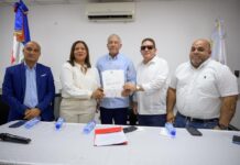 Gobierno entrega certificaciones para importantes obras comunitarias en Monseñor Nouel