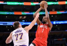 Rockets detonan el milagro navideño de los Lakers
