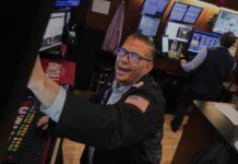 Oracle y otros valores tecnológicos arrastran a la baja a Wall Street