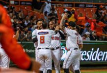 De la Cruz y los Toros arrancan Round Robin azotando a los Gigantes