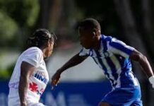 Contundente triunfo de Atlántico ante O&M y acaricia la liguilla