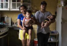 El 39 % de los latinos en EE.UU. se saltan comidas por falta de dinero, según un sondeo