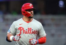 Schwarber regresa a los Filis con un contrato de cinco años y US$150 millones