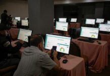 Se reanuda escrutinio especial en Honduras, después de doce horas de interrupción