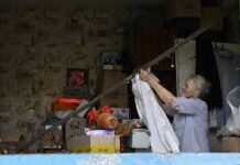 Bruselas dice que los ataques en Ucrania prueban que Rusia “no es seria” en buscar la paz