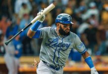 Licey vence a Águilas y dan más dramatismo a la fase final de la serie regular