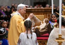 El papa recuerda un 2025 marcado por la guerra y la muerte del “añorado” Francisco