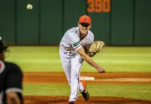 Courtney, Brooks encabezan rotación Toros para inicio de playoffs