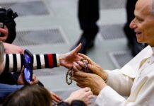 El Papa: Respetar la sacralidad de la vida es fundamento de la sociedad