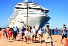 Hagámoslo bajar del barco