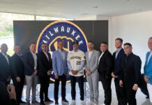 Firma como Pick 1 de Milwaukee por US1.6 MM el talentoso Diego Frontado, de academia dominicana HYL