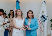 Gloria Reyes asume el Ministerio de la Mujer y sitúa la igualdad como base de la democracia