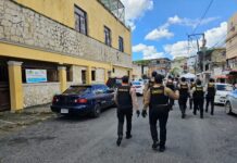 DNCD interviene sector Manganagua; arresta 13 personas y ocupa cientos de gramos