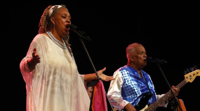 El grupo Síntesis celebra medio siglo con un estilo musical único en Cuba y el mundo