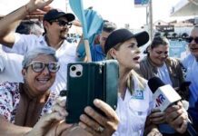 Candidatos llaman a votar y buscan atraer apoyo en la previa de elecciones en Costa Rica