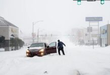 Ascienden a 34 los muertos por tormenta en EEUU y 530,000 hogares siguen sin electricidad